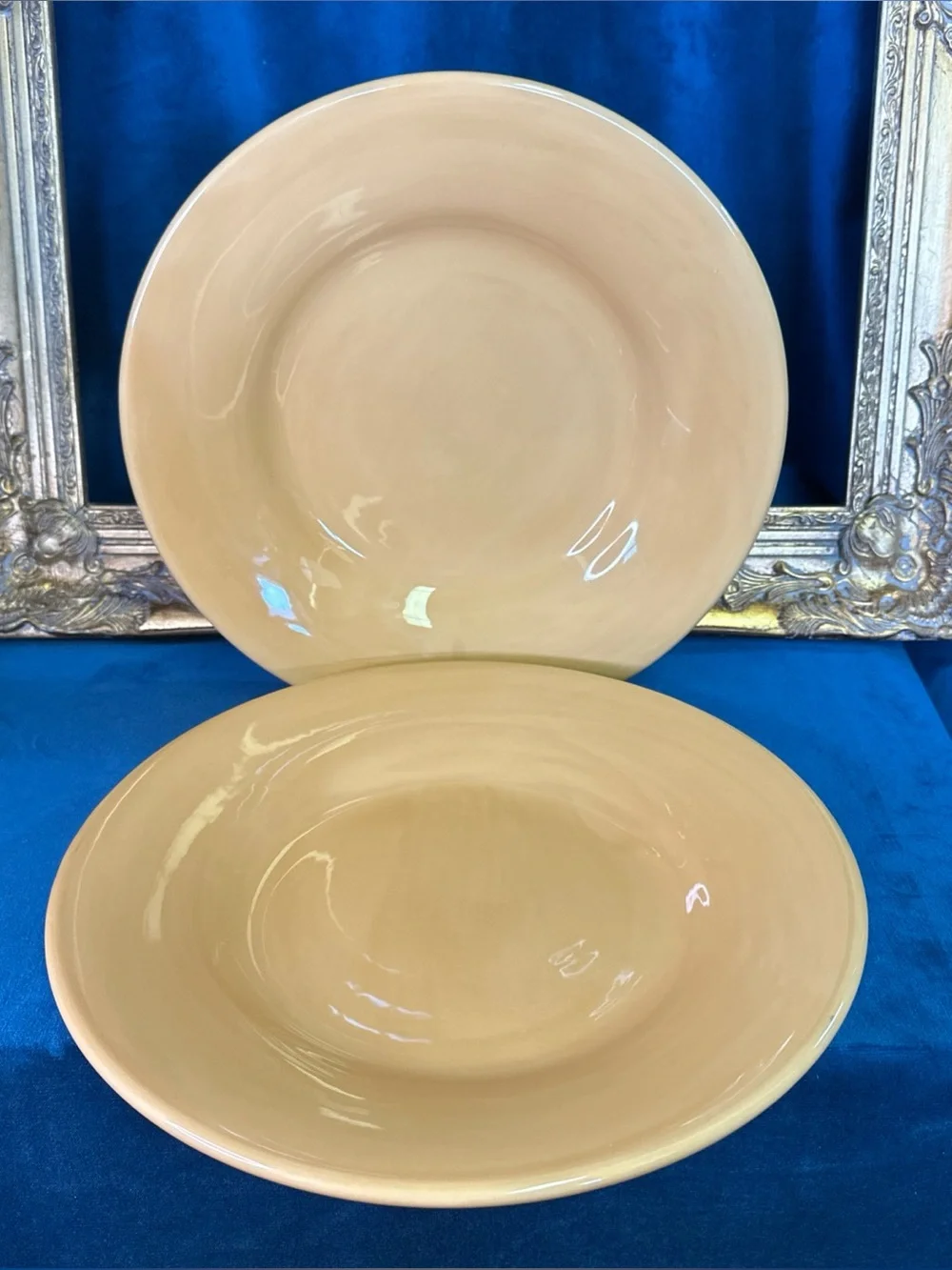 Set Of 2 Pottery Barn Sausalito Pasta Soup Wide Rimmed 12” Bowls Amber Yellow